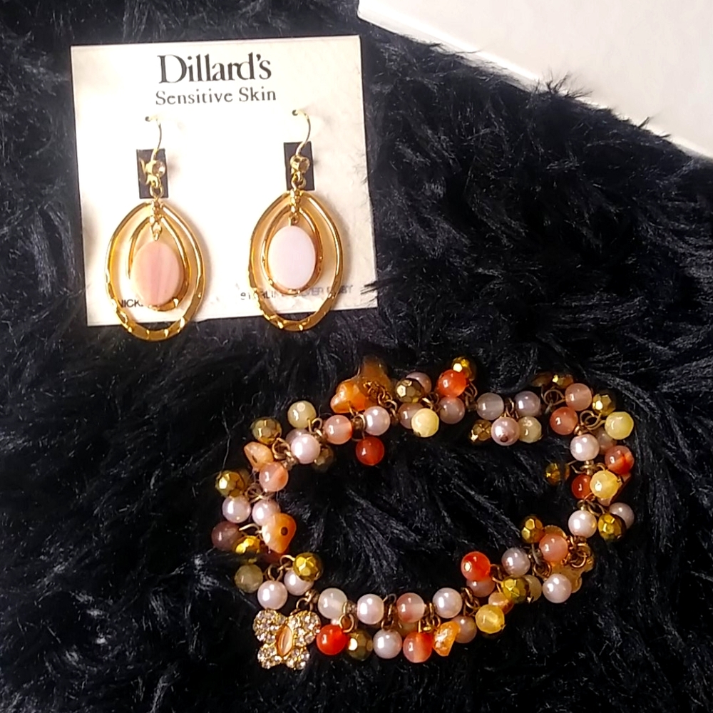 Pink/brown drop earrings and butterfly stretch bra